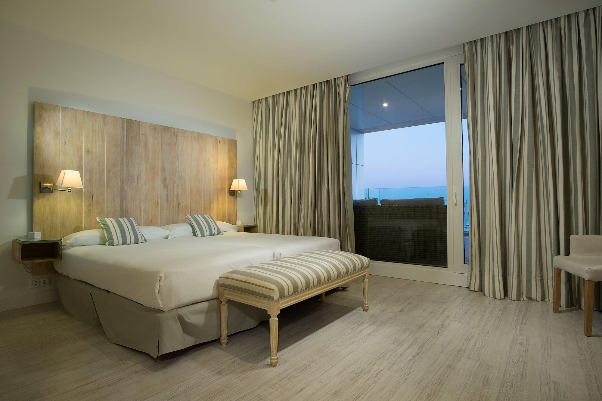 Suites Puerto Sherry El Puerto de Santa María Esterno foto