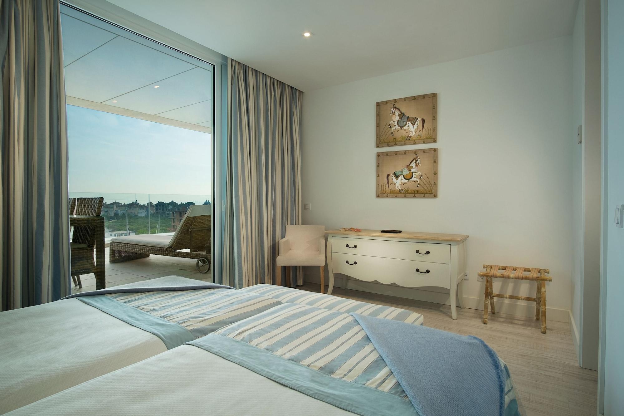 Suites Puerto Sherry El Puerto de Santa María Esterno foto