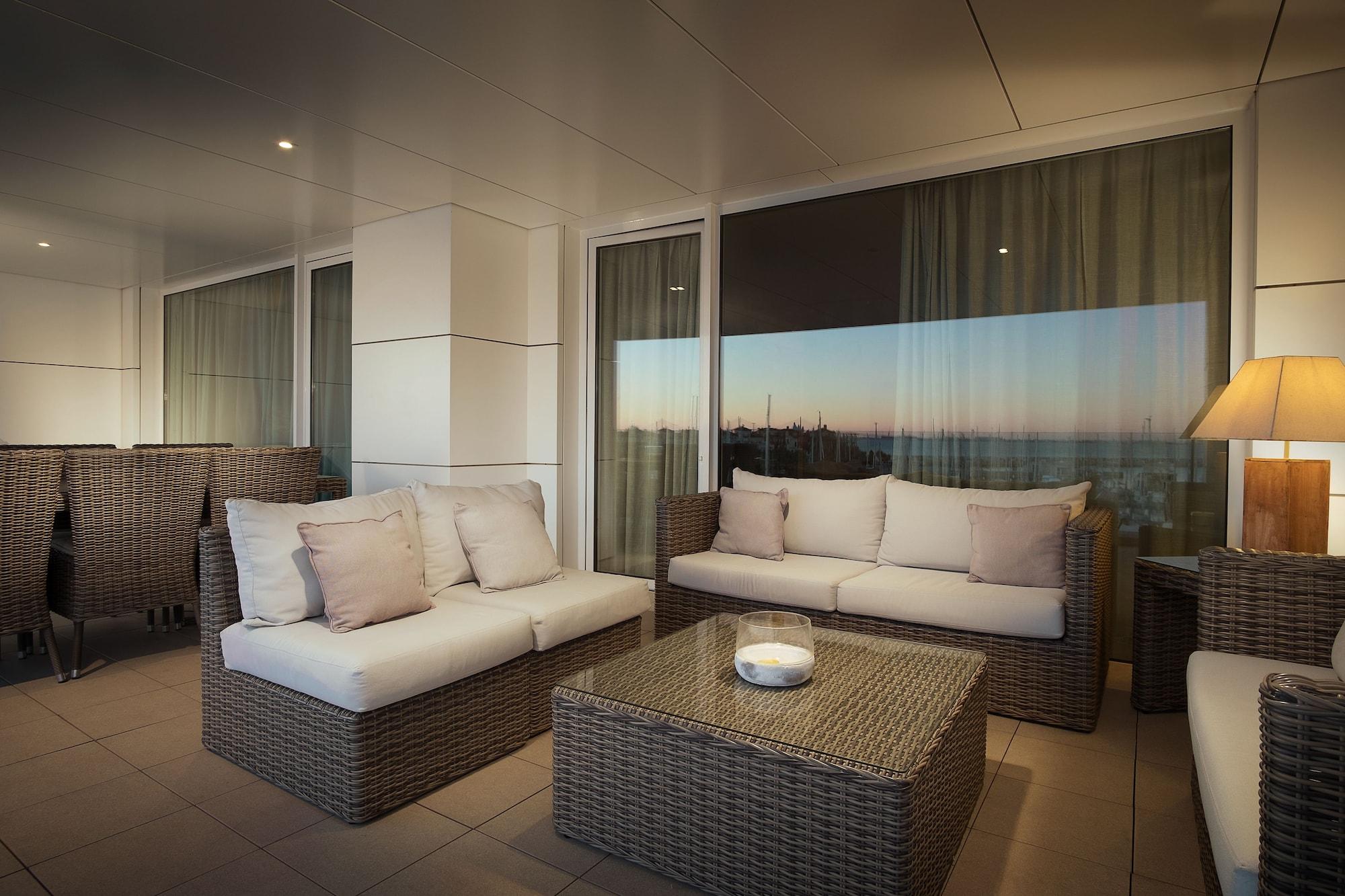 Suites Puerto Sherry El Puerto de Santa María Esterno foto