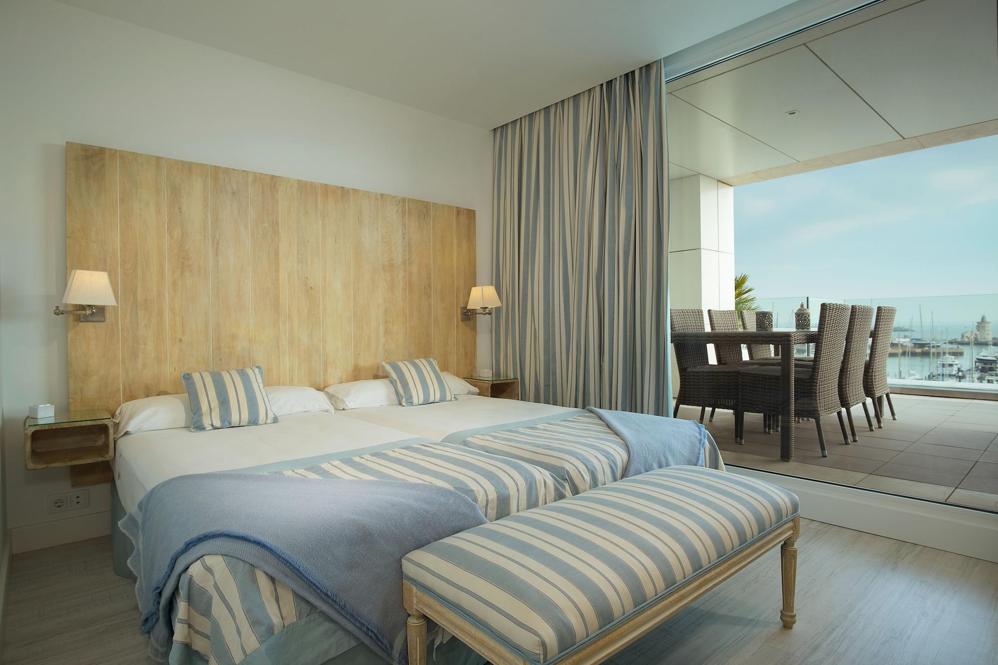 Suites Puerto Sherry El Puerto de Santa María Esterno foto