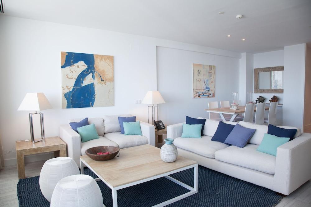 Suites Puerto Sherry El Puerto de Santa María Esterno foto