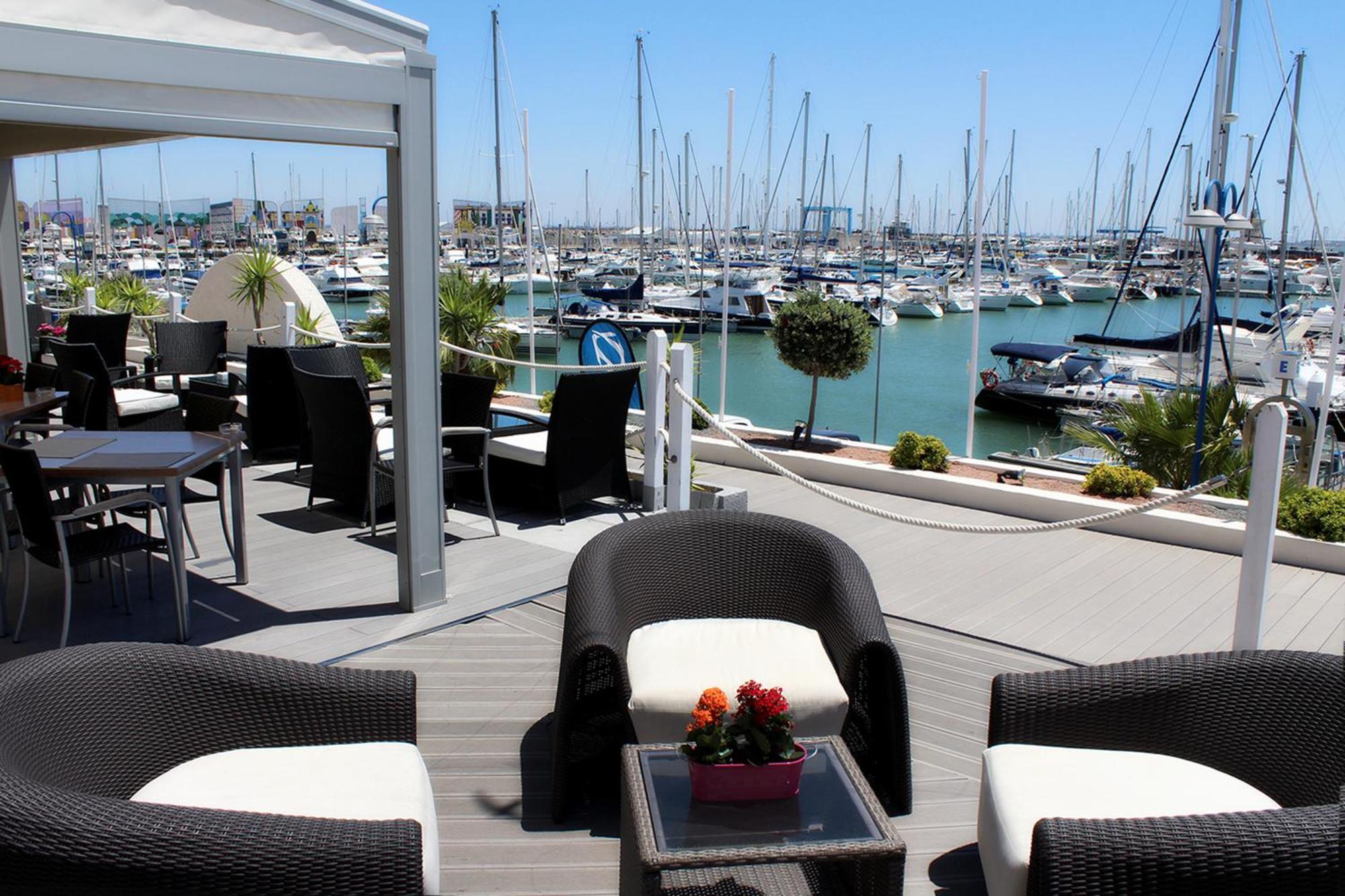 Suites Puerto Sherry El Puerto de Santa María Esterno foto